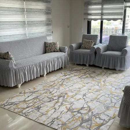 Apartment Queenada Recidance A7 *